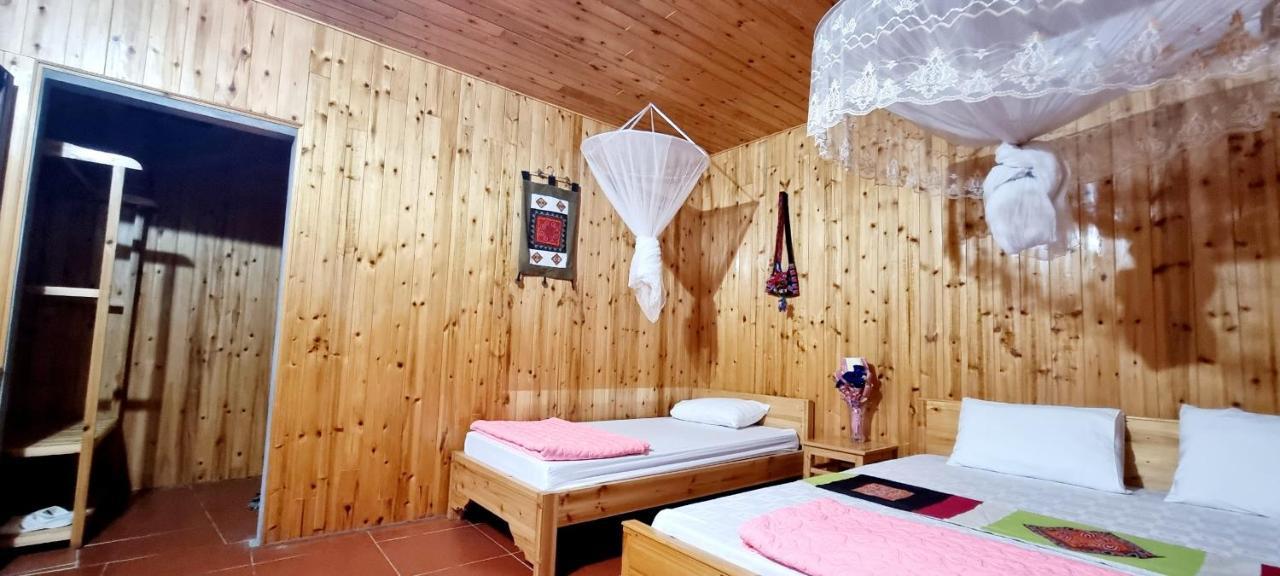Bac Ha Threeland Homestay ภายนอก รูปภาพ