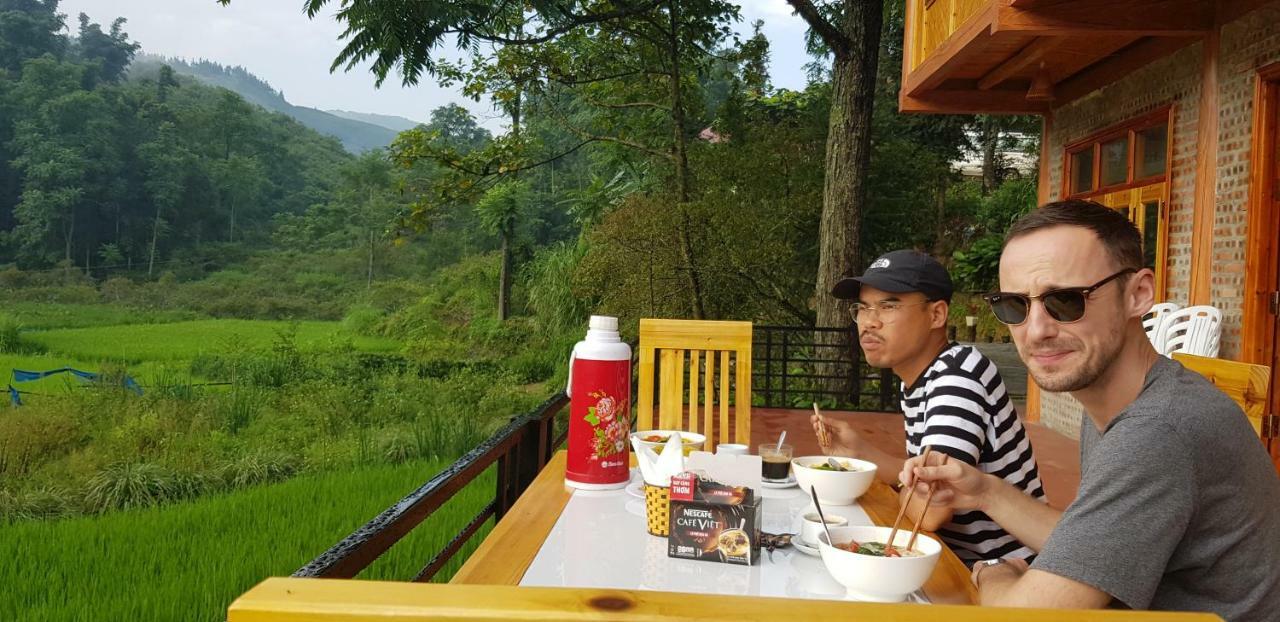 Bac Ha Threeland Homestay ภายนอก รูปภาพ