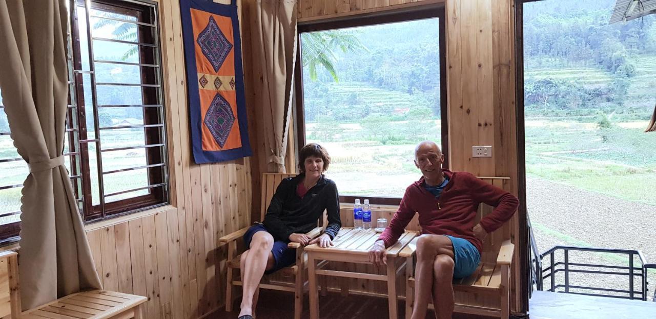 Bac Ha Threeland Homestay ภายนอก รูปภาพ